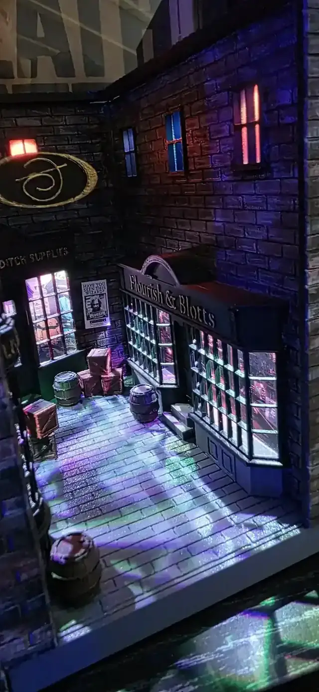 Wizarding Alley Modular Book Nook – other view