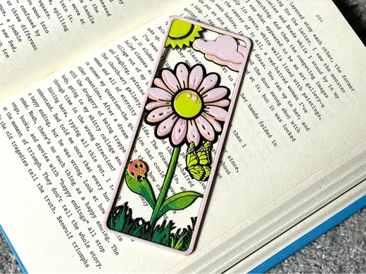 Daisy Flower Bookmark