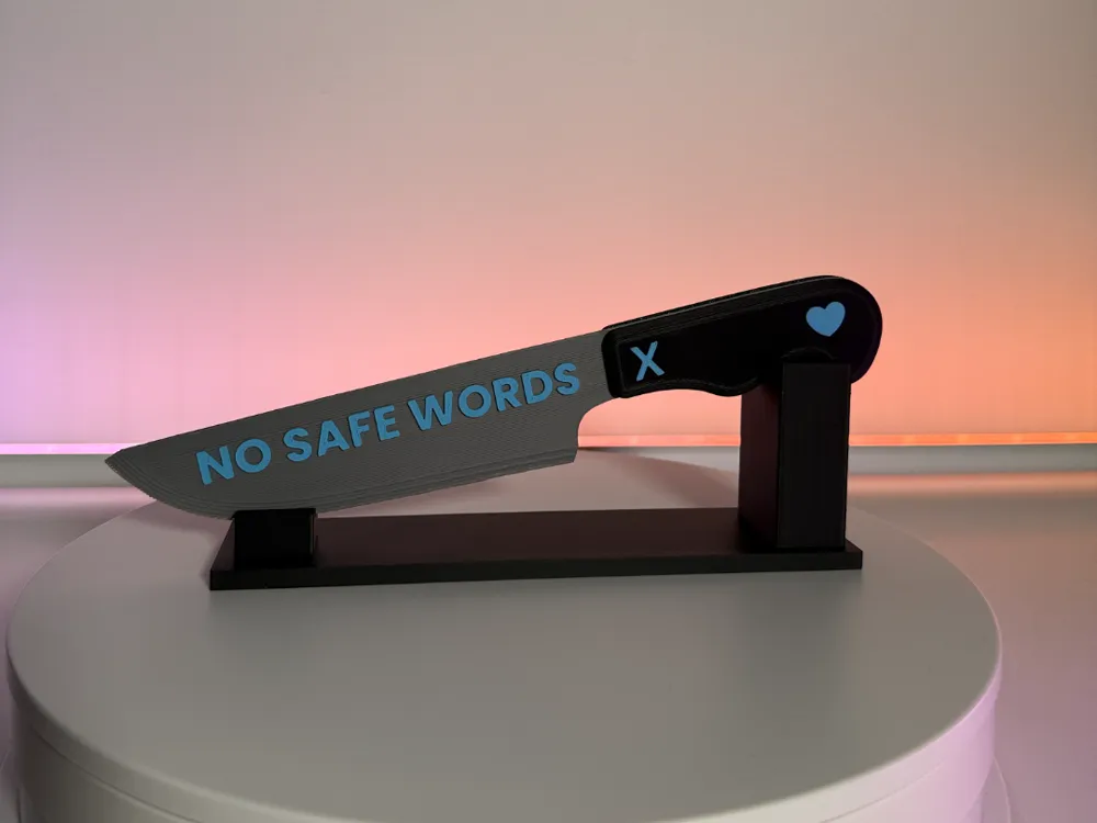 Lights Out Book Knife – No Safe Words