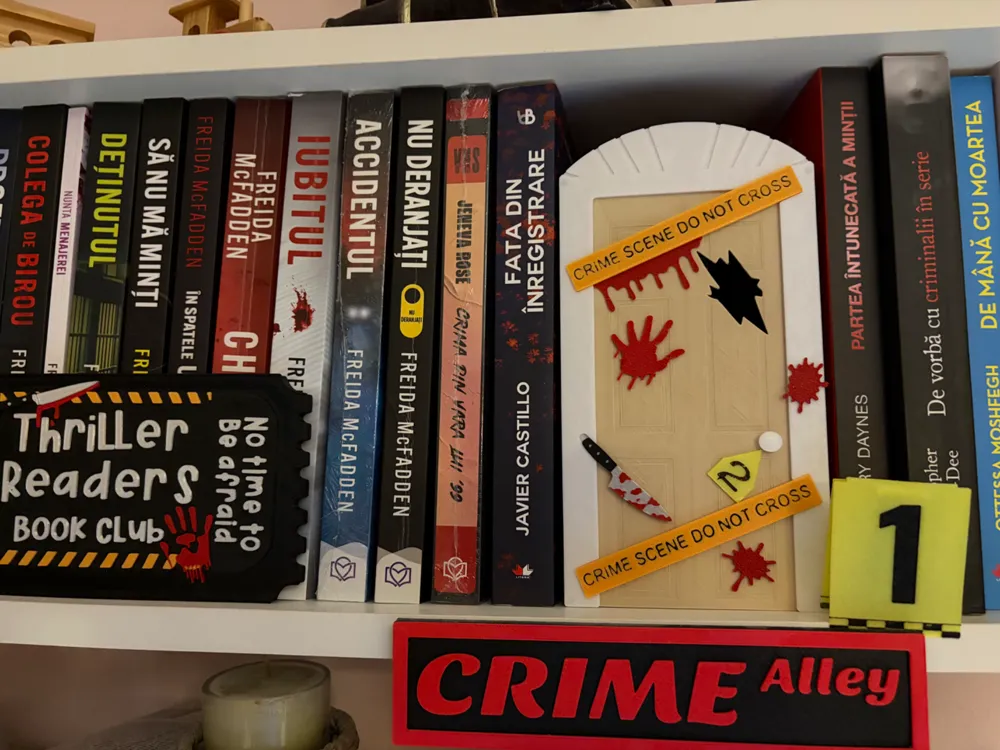 Thriller Door Book Nook